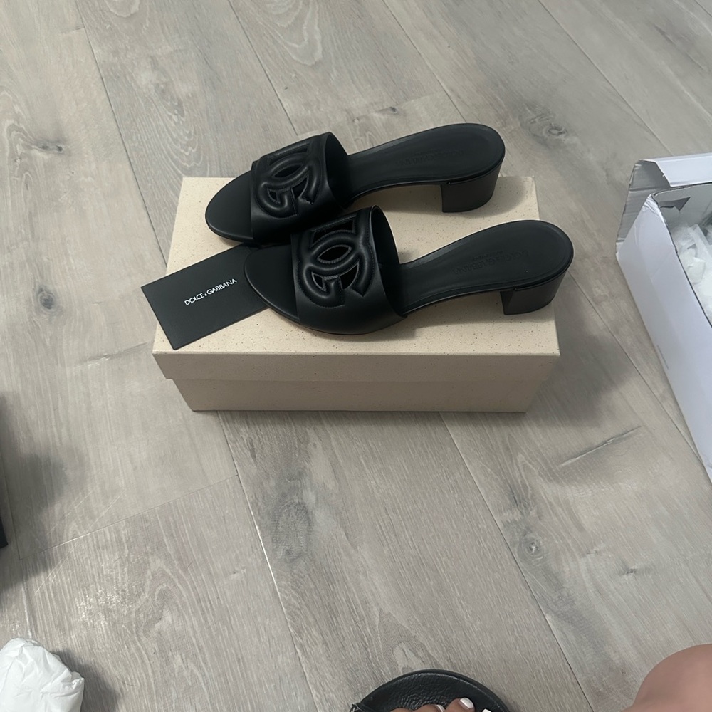 Dolce & Gabbana Black Heeled Slides - Picture 2 of 2